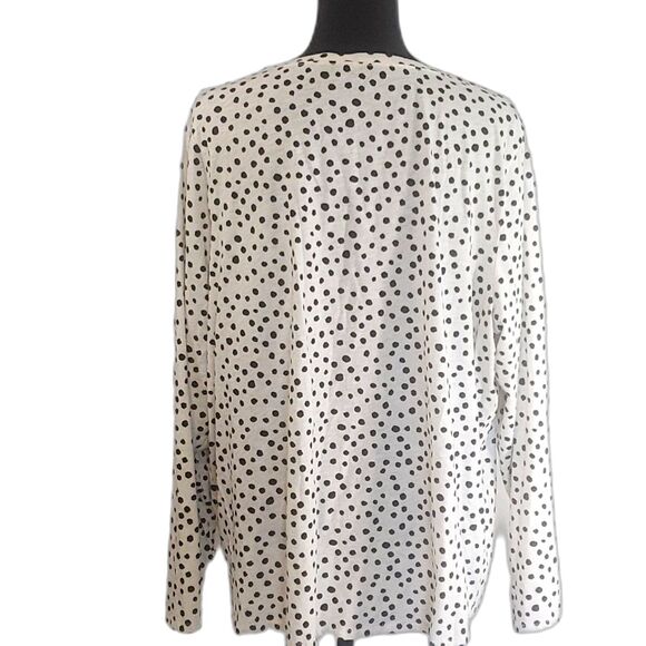 EVRI EVERYDAY TEE White Polka Dots V-Neck Long Sleeve Tee Size 2X - Picture 4 of 4